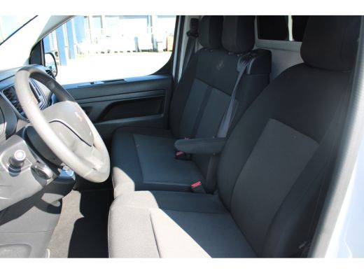Peugeot e-Expert EV L2 75 kWh NAVIGATIE | BETIMMERING LAADRUIMTE | CAMERA | APPLE CARPLAY / ANDROID AUTO ActivLease financial lease