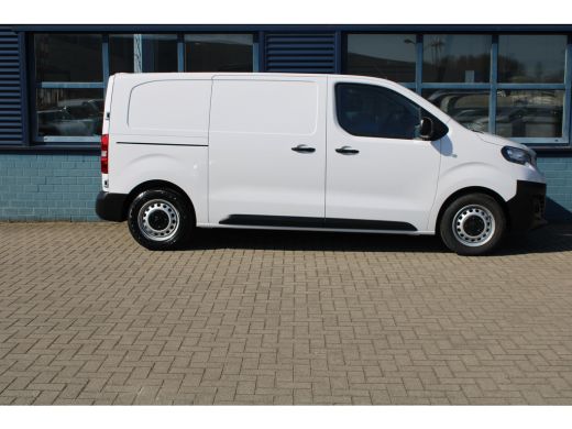 Peugeot e-Expert EV L2 75 kWh NAVIGATIE | BETIMMERING LAADRUIMTE | CAMERA | APPLE CARPLAY / ANDROID AUTO ActivLease financial lease
