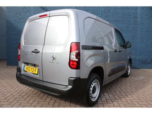 Peugeot Partner Peugeot 1.5 BlueHDi 100pk S&S L1 | Navi by app | Airconditioning | Cruise control | Mistlampen | ActivLease financial lease