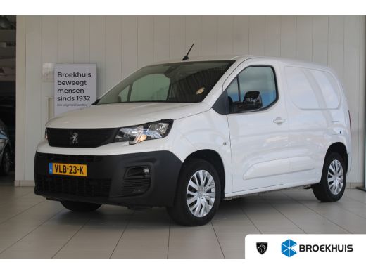 Peugeot Partner 1.5 BlueHDI Asphalt 130-PK | PDC | CAMERA | NAVI | APPLE CARPLAY/ANDROID AUTO | Peugeot Partner 1.5 BlueHDI Asphalt 130-PK | PDC | CAMERA | NAVI | APPLE CARPLAY/ANDROID AUTO |