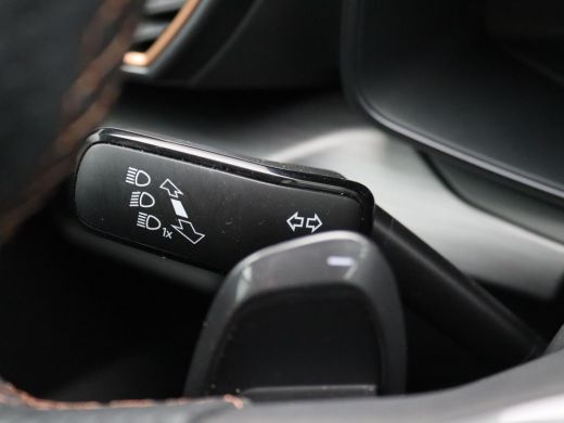 Seat Formentor 1.4 e-Hybrid Adrenaline 204PK DSG Adaptieve Cruise Controle, Achteruitrijcamera, Stoel-Stuurverwa... ActivLease financial lease