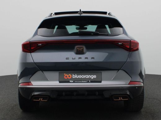 Seat Formentor 1.4 e-Hybrid VZ Performance 245 PK DSG supersport stuur, elektrische achterklep, dodehoeksensor, ... ActivLease financial lease