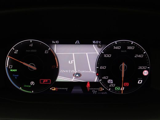Seat Formentor 1.4 e-Hybrid VZ Performance 245 PK DSG supersport stuur, elektrische achterklep, dodehoeksensor, ... ActivLease financial lease