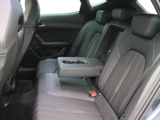 Seat Formentor 1.4 e-Hybrid VZ Performance 245 PK DSG supersport stuur, elektrische achterklep, dodehoeksensor, ... ActivLease financial lease