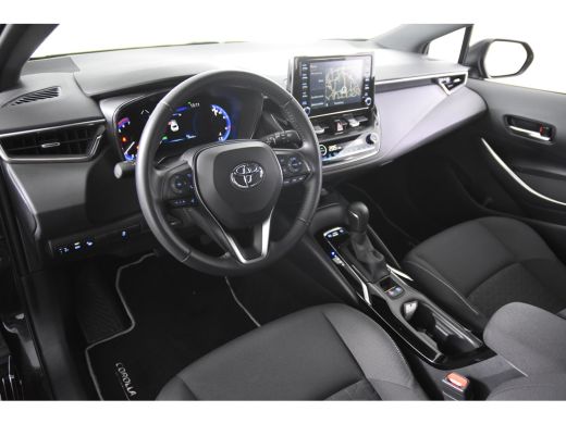 Toyota Corolla 1.8 Hybrid Dynamic *1ste Eigenaar*Navigatie*Camera*Keyless* ActivLease financial lease