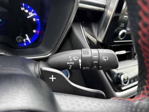 Toyota Corolla Touring Sports 2.0 Hybrid GR-Sport Plus Pano **HEAD-UP DISPLAY/ STOELVERWARMING/ 36 MAANDEN GARANTIE** ActivLease financial lease