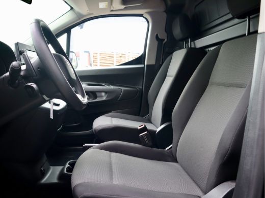 Toyota PROACE CITY 1.5 D-4D AUTOMAAT Cool Comfort ActivLease financial lease