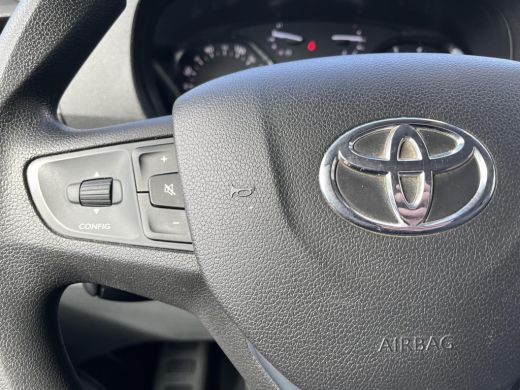 Toyota ProAce Worker 2.0 D-4D Navigator | Trekhaak | Navigatie | Airco | Bluetooth | ActivLease financial lease