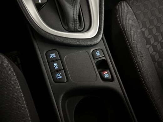 Toyota Yaris 1.5 Hybrid Dynamic ActivLease financial lease