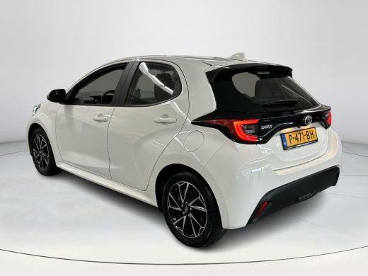 Toyota Yaris 1.5 Hybrid Dynamic ActivLease financial lease