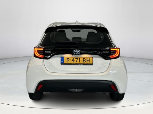 Toyota Yaris 1.5 Hybrid Dynamic ActivLease financial lease
