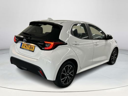 Toyota Yaris 1.5 Hybrid Dynamic ActivLease financial lease