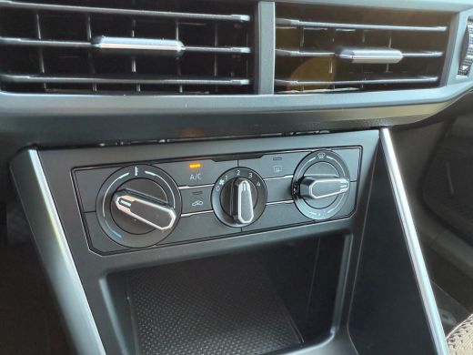 Volkswagen Taigo 1.0 TSI Life 95pk | Airco | Apple Carplay | ACC | ActivLease financial lease