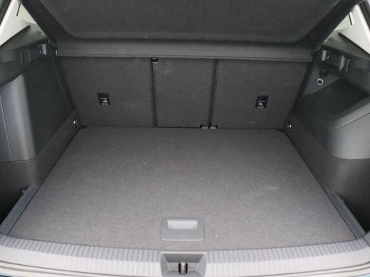 Volkswagen Tiguan 1.5 eHybrid Life Edition 204PK DSG verwarmbare voorruit, full led, side assist, elek. achterklep,... ActivLease financial lease