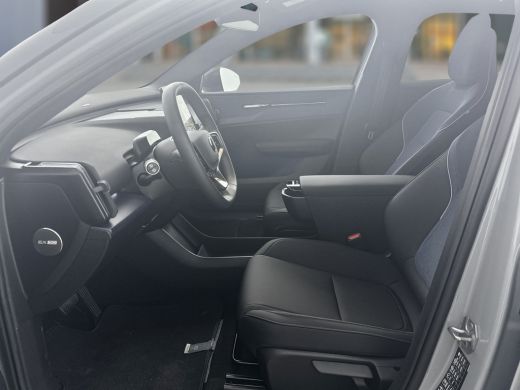 Volvo  EX30 Single Motor Extended Range Plus | Getint glas | Adaptieve cruise | BLIS | Harman Kardon | Keyles... ActivLease financial lease