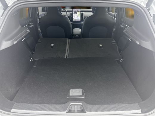 Volvo  EX30 Single Motor Extended Range Plus | Getint glas | Adaptieve cruise | BLIS | Harman Kardon | Keyles... ActivLease financial lease