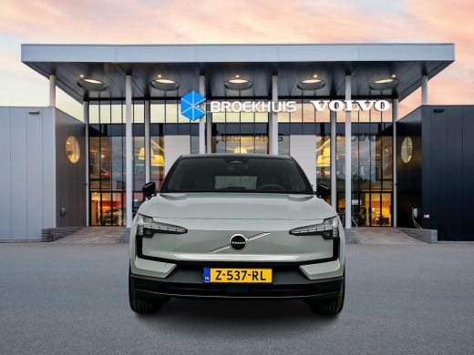 Volvo  EX30 Single Motor Extended Range Plus | Getint glas | Adaptieve cruise | BLIS | Harman Kardon | Keyles... ActivLease financial lease