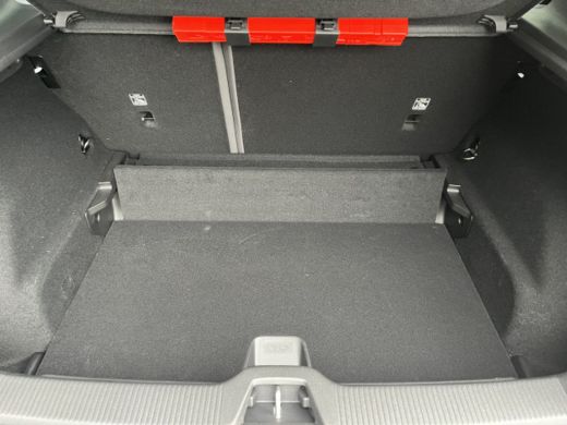 Volvo  EX30 Twin Motor Performance Ultra 69 kWh | 22 kW lader | Achteruitrijcamera | Audio installatie premium ActivLease financial lease