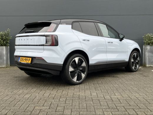 Volvo  EX30 Twin Motor Performance Ultra 69 kWh | 22 kW lader | Achteruitrijcamera | Audio installatie premium ActivLease financial lease