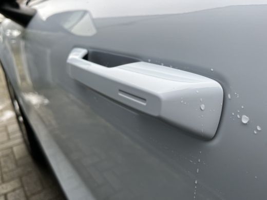 Volvo  EX30 Twin Motor Performance Ultra 69 kWh | 22 kW lader | Achteruitrijcamera | Audio installatie premium ActivLease financial lease