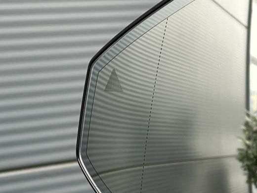 Volvo  EX90 Twin Motor Performance Ultra 7p. 111 kWh | 22" Vossen HF-5 velgen | Actieve luchtvering met Four-... ActivLease financial lease