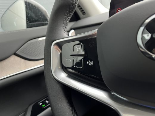 Volvo  EX90 Twin Motor Performance Ultra 7p. 111 kWh | 22" Vossen HF-5 velgen | Actieve luchtvering met Four-... ActivLease financial lease