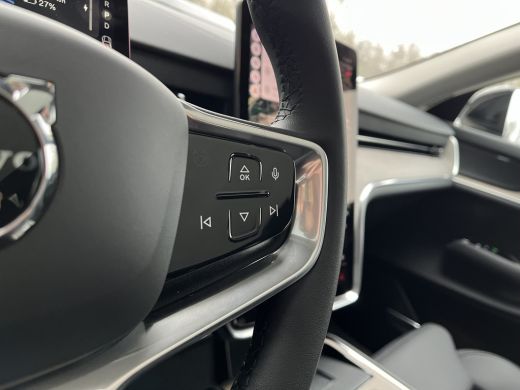 Volvo  EX90 Volvo Twin Motor Performance Ultra 7p. 111 kWh | 22" Vossen HF-5 velgen | Actieve luchtvering met... ActivLease financial lease