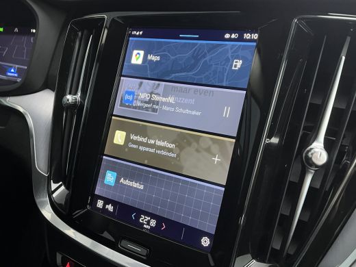 Volvo  V60 Volvo 2.0 T6 Plug-in hybrid AWD Essential Bright | Google | Trekhaak | DAB | ActivLease financial lease