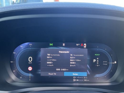 Volvo  V60 Volvo T8 Plug-in hybrid AWD Ultra Dark | Bowers&Wilkins | Trekhaak | 19 Inch | 360 Camera | Gelaa... ActivLease financial lease