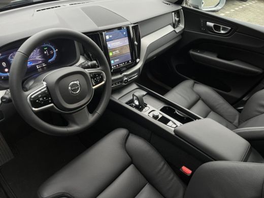 Volvo  XC60 Volvo 2.0 T6 Plug-in hybrid AWD Plus Bright | Achterbank verwarmd | Apple carplay | Cruise contro... ActivLease financial lease