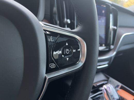Volvo  XC60 Volvo 2.0 Recharge T6 AWD Ultimate Bright | Luchtvering | Bowers&Wilkins | Gelamineerd Glas | Mas... ActivLease financial lease