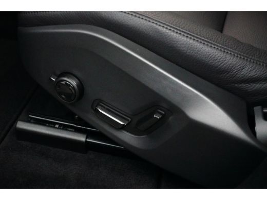 Volvo  XC60 Volvo 2.0 Recharge T6 AWD Ultimate Bright | Luchtvering | Harman/Kardon | 360 camera | BLIS | Tre... ActivLease financial lease