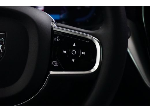 Volvo  XC60 Volvo 2.0 Recharge T6 AWD Ultimate Bright | Luchtvering | Harman/Kardon | 360 camera | BLIS | Tre... ActivLease financial lease