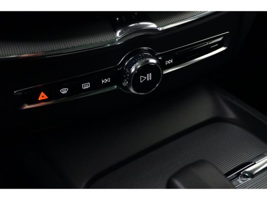 Volvo  XC60 Volvo 2.0 Recharge T6 AWD Ultimate Bright | Luchtvering | Harman/Kardon | 360 camera | BLIS | Tre... ActivLease financial lease