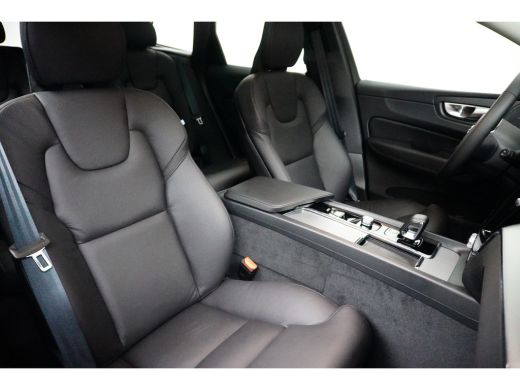 Volvo  XC60 2.0 Recharge T6 AWD Ultimate Bright | Luchtvering | HU-Display | Harman/Kardon | Gelamineerd Glas | ActivLease financial lease