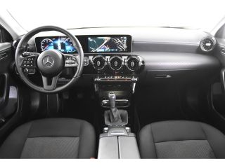 Mercedes A-Klasse 180 *1ste Eigenaar*Navigatie*Stoelverwarming*DAB*PDC*