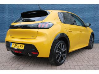 Peugeot 208 5drs 1.2 PureTech GT | Navigatie | Camera | Black pack | Apple carplay |