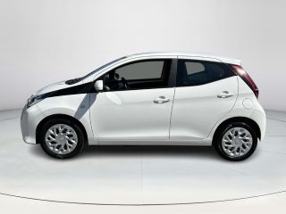 Toyota Aygo 1.0 VVT-i x-play