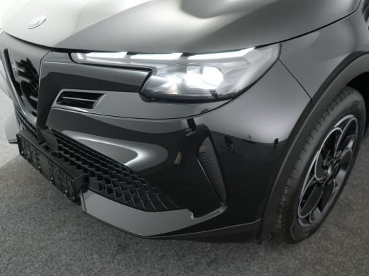 Alfa Romeo Junior Alfa Romeo Elettrica Speciale 54 kWh | Achteruitrijcamera | Apple Carplay/Android Auto|telefoonin... ActivLease financial lease