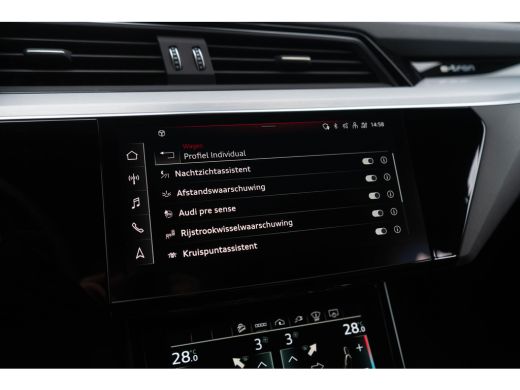 Audi e-tron Sportback S Quattro 371kW / Standkachel/ Luchtvering/ Bang & Olufsen Sound System / Panoramadak/ 371kW (504PK) ActivLease financial lease