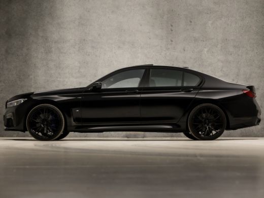 BMW 7 Serie 740d xDrive M Sport High Executive 351Pk automaat (SCHUIFDAK, APPLE CARPLAY, BMW PREMIUM GARANTIE... ActivLease financial lease
