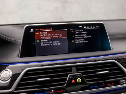 BMW 7 Serie 740d xDrive M Sport High Executive 351Pk automaat (SCHUIFDAK, APPLE CARPLAY, BMW PREMIUM GARANTIE... ActivLease financial lease