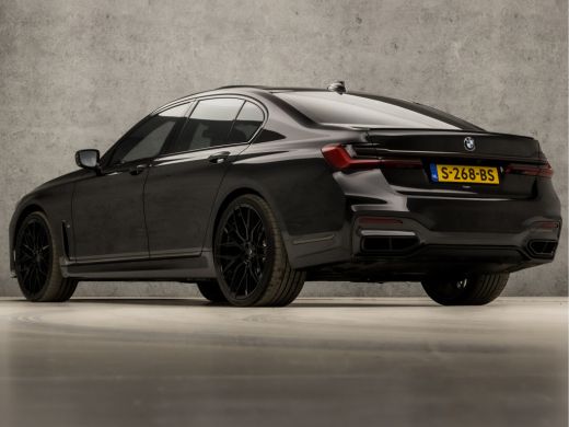 BMW 7 Serie 740d xDrive M Sport High Executive 351Pk automaat (SCHUIFDAK, APPLE CARPLAY, BMW PREMIUM GARANTIE... ActivLease financial lease
