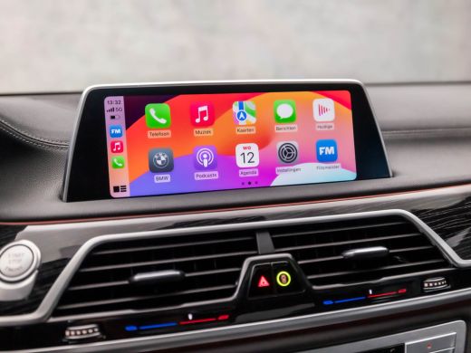 BMW 7 Serie 740d xDrive M Sport High Executive 351Pk automaat (SCHUIFDAK, APPLE CARPLAY, BMW PREMIUM GARANTIE... ActivLease financial lease