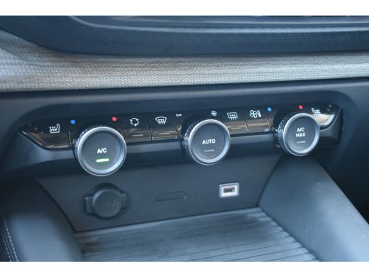 Citroën C5 X 1.2 PureTech Business Plus 130pk Automaat | Achteruitrijcamera | Adaptief demping systeem | Apple... ActivLease financial lease