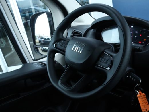 Fiat Ducato 2.2 MultiJet 140 pk S&S L3H2 3.3t | Prijs excl. BTW, BPM en kosten rijklaarmaken. Dit voertuig va... ActivLease financial lease