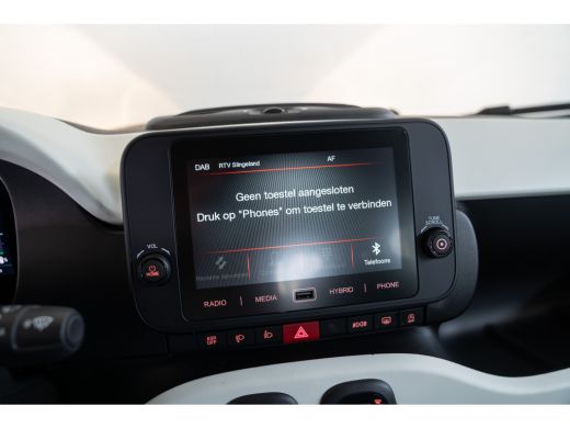 Fiat Panda Fiat 1.0 Hybrid Pandina | Apple Carplay & Android Auto | Parkeersensoren | Airco | Style velgen | ActivLease financial lease
