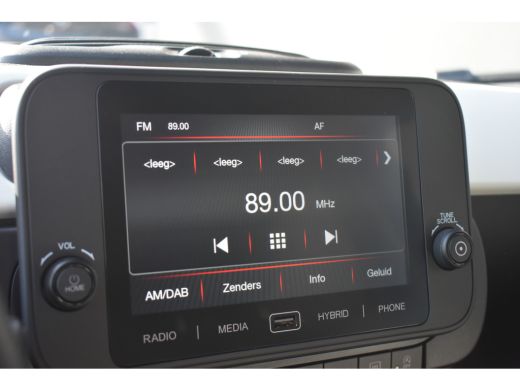 Fiat Panda 1.0 Hybrid Pandina | Voorraad-Actie!  | Navigatie By App | Apple Carplay | Android Auto | Cruise ... ActivLease financial lease