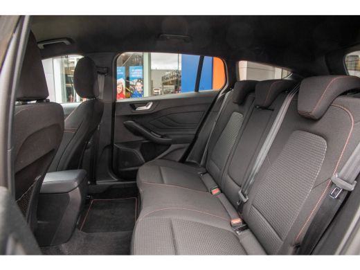 Ford FOCUS Wagon Ford 1.0 EcoBoost Hybrid ST Line| Achteruitrijcamera | Airco (automatisch) | Apple Carplay/Androi... ActivLease financial lease