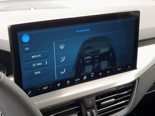 Ford Focus 1.0 EcoBoost Hybrid Titanium X | Achteruitrijcamera | Apple Carplay/Android Auto|telefoonintegrat... ActivLease financial lease
